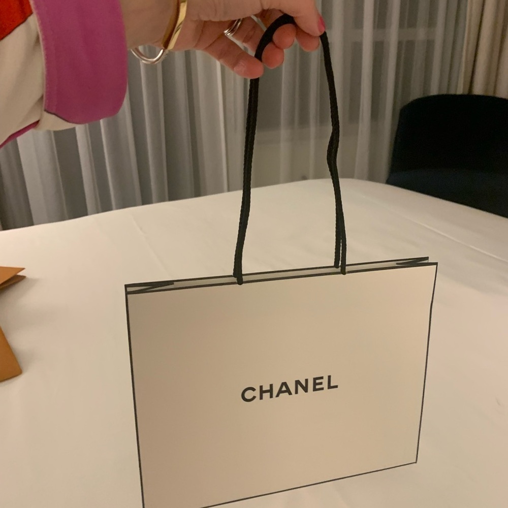 Authentic rare brand new Chanel bag with fabric handles. Great for collectors.